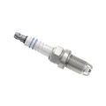 BOSCH Świeca zapłonowa niklowa 0 242 235 668 dla Audi AAH AJQ 1.6 1.8 2.6 2.8 BMW M40 M50 M52 Renault D7F K7J 1.2 1.4