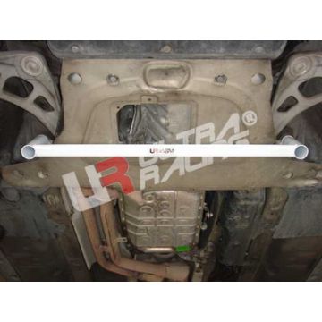 Rozpórka przednia dolna (Front Lower Tiebar) Ultra Racing BMW 3-Series E46 325 328 320