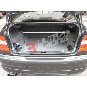 Rozpórka tylna górna (Rear Upper Strut Bar) Ultra Racing BMW 3-Series E46 (incl M3)