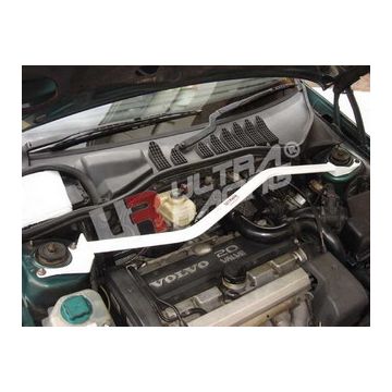 Rozpórka przednia (Front Upper Strut Bar)Ultra Racing Volvo 850 Turbo 4D/Wagon OBD-2
