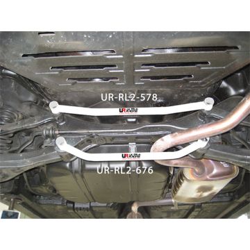 Rozpórka tylna dolna (Rear Lower Tiebar) 676 Ultra Racing Hyundai i30 07-12