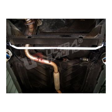 Rozpórka tylna dolna (Rear Lower Tiebar) Ultra Racing VW Golf I