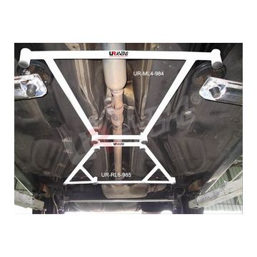 Rozpórka środkowa (Mid Lower Brace) 985 Ultra Racing VW Golf 2/3