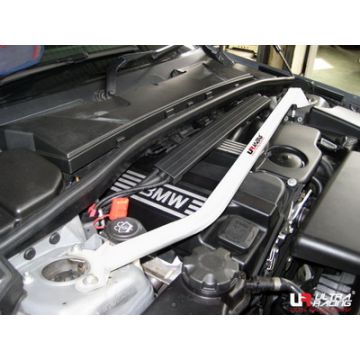 Rozpórka przednia (Front Upper Strut Bar)Ultra Racing BMW 1 04-11 E87 (120i) 2.0