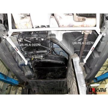 Rozpórka środkowa (Mid Lower Bar) Ultra Racing for Mercedes A-Class 97-05 A160