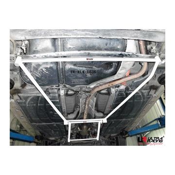 Rozpórka tylna dolna (Rear Lower Bar) 1636 Ultra Racing Toyota Prius XW30 10+