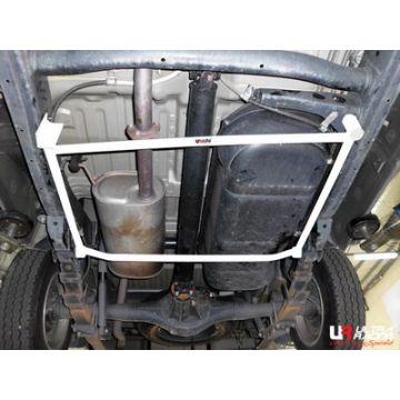 Rozpórka tylna (Rear L Brace) 1747 Ultra Racing Mitsubishi Triton/L200 06+