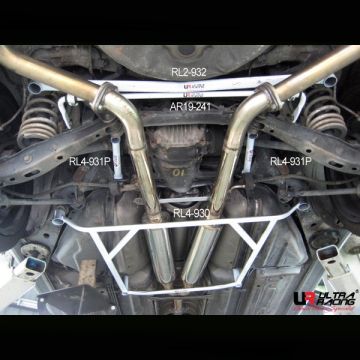 Rozpórka tylna dolna (Rear Lower Brace) 931P Ultra Racing for Lexus GS400 98-00