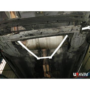 Rozpórka tylna dolna (Rear Lower Bar) (3198) Ultra Racing Audi A6 C5 (TYP 4B) 2.4 V6 2WD 97-04