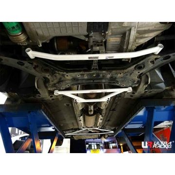 Rozpórka przednia dolna (Front Lower Tiebar) (2900) Ultra Racing Luxgen S5 1.8T 2WD MT 04-08