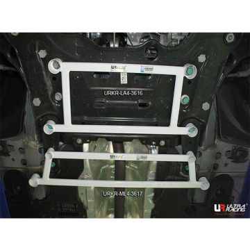 Rozpórka przednia dolna (Front Lower Brace) (3616) Ultra Racing Renault Samsung SM6 1.6 2WD 16+