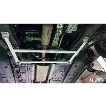 Rozpórka przednia dolna (Front Lower Brace) (3748) Ultra Racing Proton Saga (BT / MK4) 1.3 2WD 16+