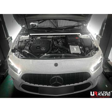 Rozpórka przednia (Front Upper Strut Bar)(4113) Ultra Racing Mercedes V177 A200/A250 1.3/2.0T 2WD Sedan 18+