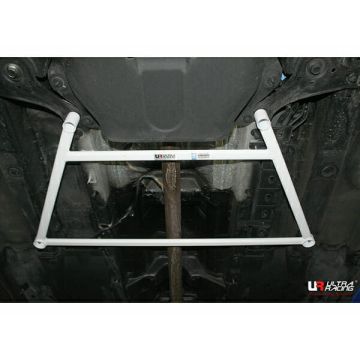 Rozpórka środkowa (Mid Lower Brace) (3237) Ultra Racing Hyundai Tucson (TL) 1.7D/2.0D 2WD 16-21
