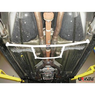 Rozpórka tylna dolna (Rear Lower Bar) (2414) Ultra Racing Ford Mustang S-197 (GT500) 5.4 Super Charge 2WD 05â€“09