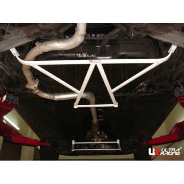 Rozpórka tylna dolna (Rear Lower Bar) (243) Ultra Racing Proton Satria Neo (BS) 1.3/1.6 2WD 06-15