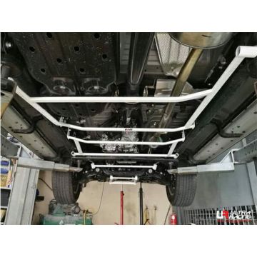 Rozpórka tylna dolna (Rear Lower Bar) (3361) Ultra Racing Toyota Hilux Revo (AN120) 2.4D/2.8D 4WD 15+