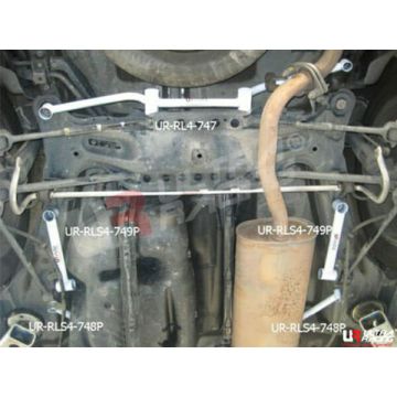 Rozpórka tylna dolna (Rear Lower Bar) (749P) Ultra Racing Toyota Harrier (XU30) 2.4 2WD 04-09 LHD/RHD