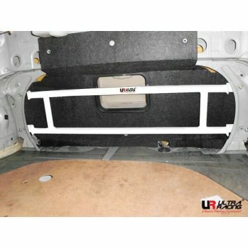 Rozpórka tylna górna (Rear Upper Strut Bar) (2065) Ultra Racing Toyota Camry (XV40) 2.4/3.5  07-11 2WD