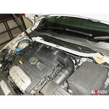 Rozpórka przednia (Front Upper Strut Bar)(3220) Ultra Racing Volkswagen Golf Gti MK6/A6 (TYP 5K) 1.4 TSI 2WD LHD 09-13