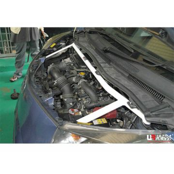 Rozpórka przednia (Front Upper Strut Bar)(2318) Ultra Racing Scion IQ (AJ10) 1.3 12-15/Toyota IQ 1.3 08-15 2WD