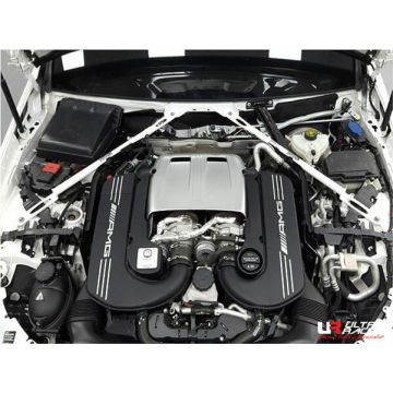 Rozpórka przednia (Front Upper Strut Bar)(3416P) Ultra Racing Mercedes C205/C250/C300 (Coupe) 2.0T 15-21/S205 C63 S 4.0TT 14-21 2WD