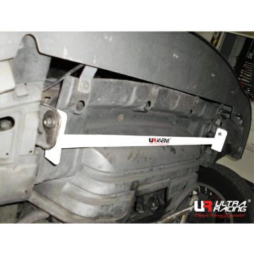 Rozpórka tylna (Rear Torsion Bar) (2998) Ultra Racing Nissan Elgrand (E51) 3.5 V6 4WD 09-14