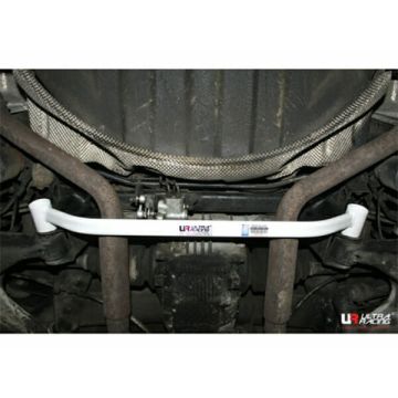 Rozpórka tylna dolna (Rear Lower Bar) (3608) Ultra Racing BMW 7 E38 (728i) 2.8 2WD 94-01