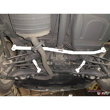 Rozpórka tylna dolna (Rear Lower Bar) (3530P) Ultra Racing Toyota Vanguard (XA30) 2.0 2WD 05-12