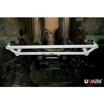 Rozpórka przednia dolna (Front Lower Brace) (2761) Ultra Racing Volvo XC90 2.5T 4WD OEM Side Step 03-15